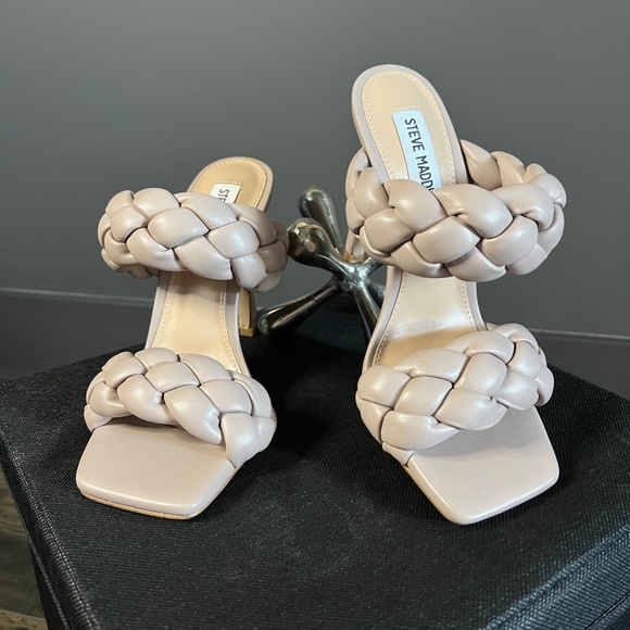 NWOT STEVE MADDEN Kenley Heel Taupe - Picture 3 of 6